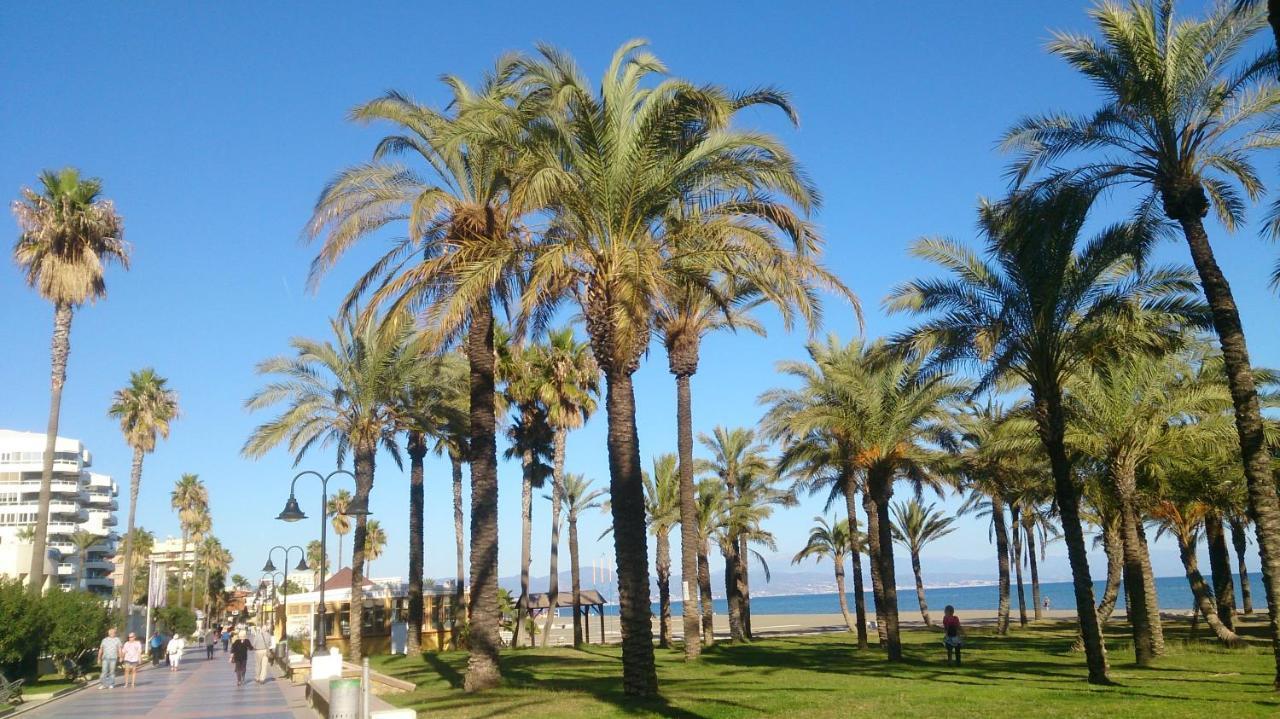 Apartamentos Los Condores Torremolinos Bagian luar foto