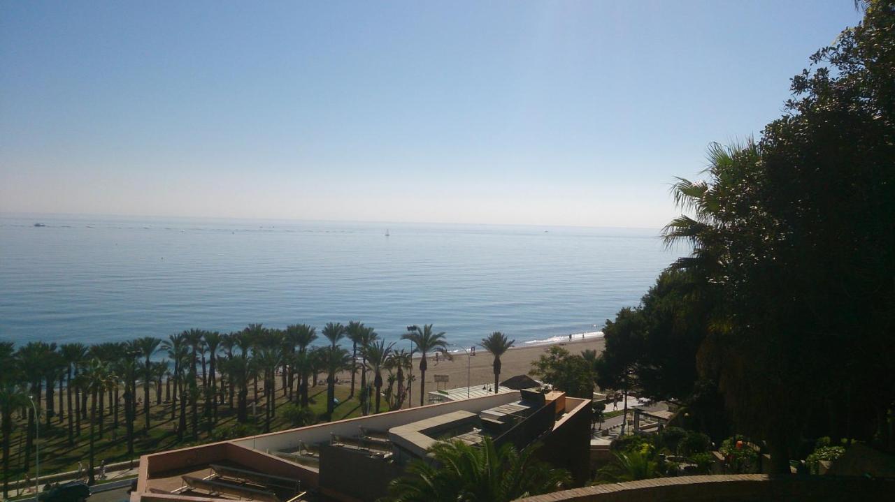 Apartamentos Los Condores Torremolinos Bagian luar foto